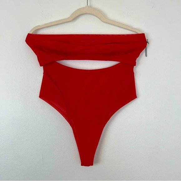 Kathryn Bowen Cutout Tube Sheer Bodysuit Red 10 Bold Statement Date Romantic - Picture 3 of 7